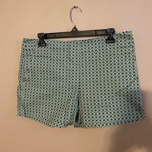 Banana Republic Geometric Green Women's Shorts